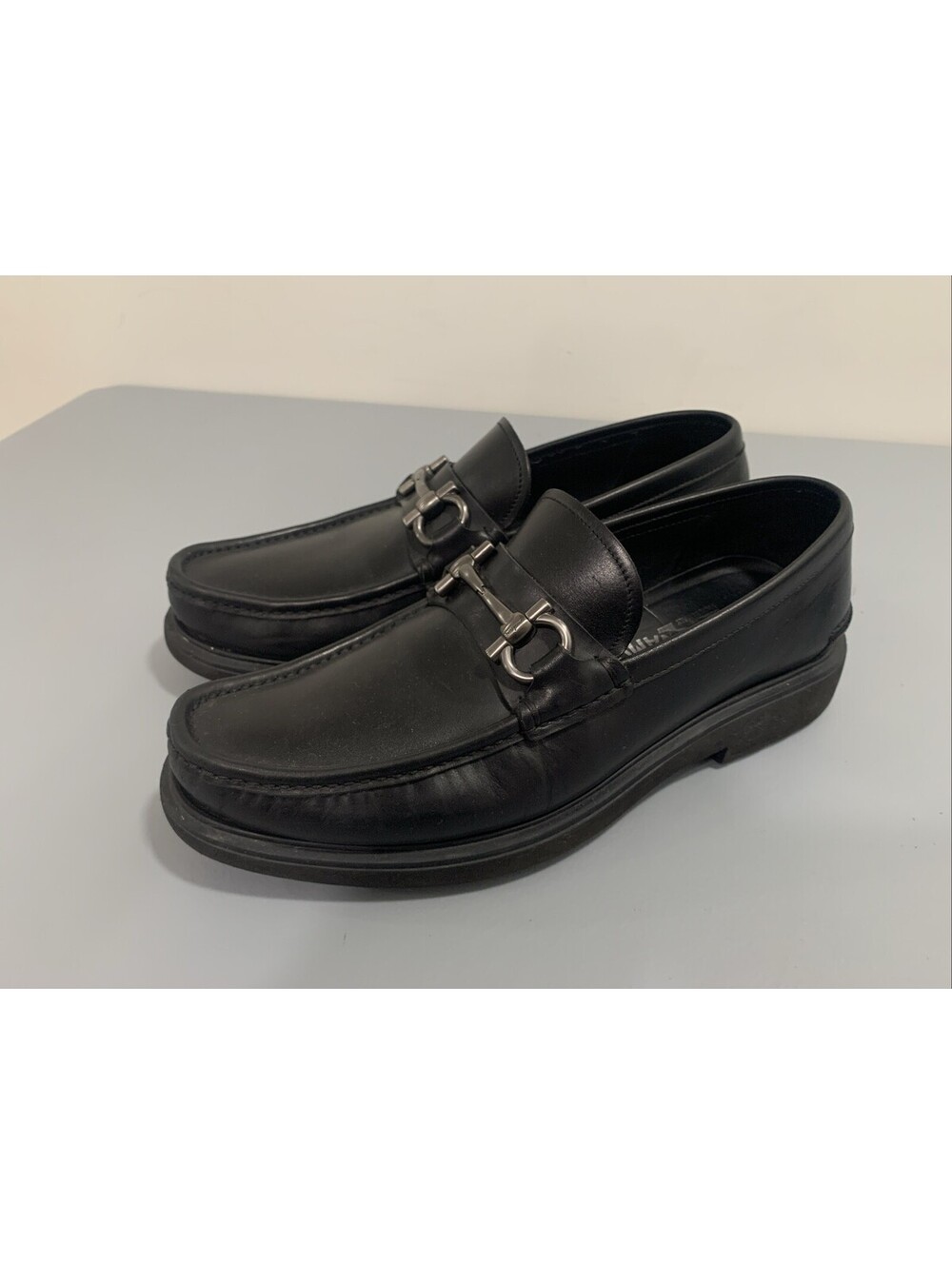 Ferragamo Men's Black Gancini Buckle Logo Loafers SIZE 10 2E